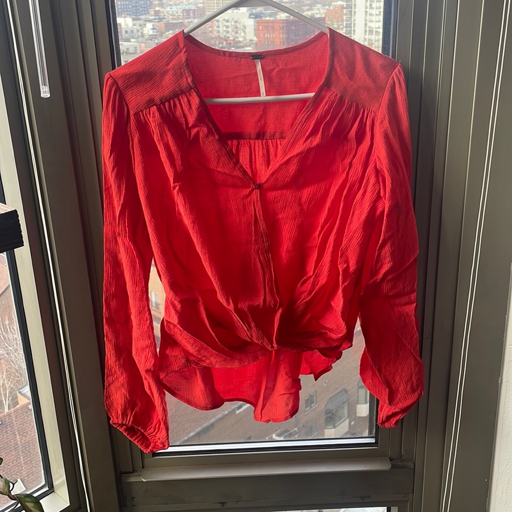 Coral Free People front clasp top in XS - worn once